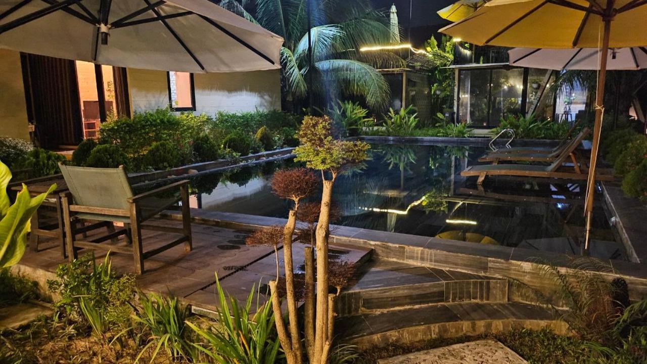 Phoenix Hotel Pool Villa Хоян Екстер'єр фото